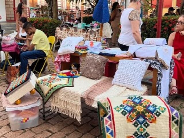 CULTURA ABRE INSCRIÇÕES PARA FEIRA DE ARTESANATO E GASTRONOMIA NA PRAÇA DA BANDEIRA